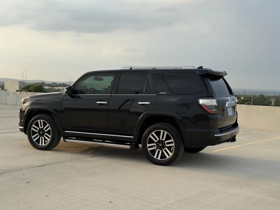 2018 Toyota 4Runner 5th Gen - Image 14 of 31