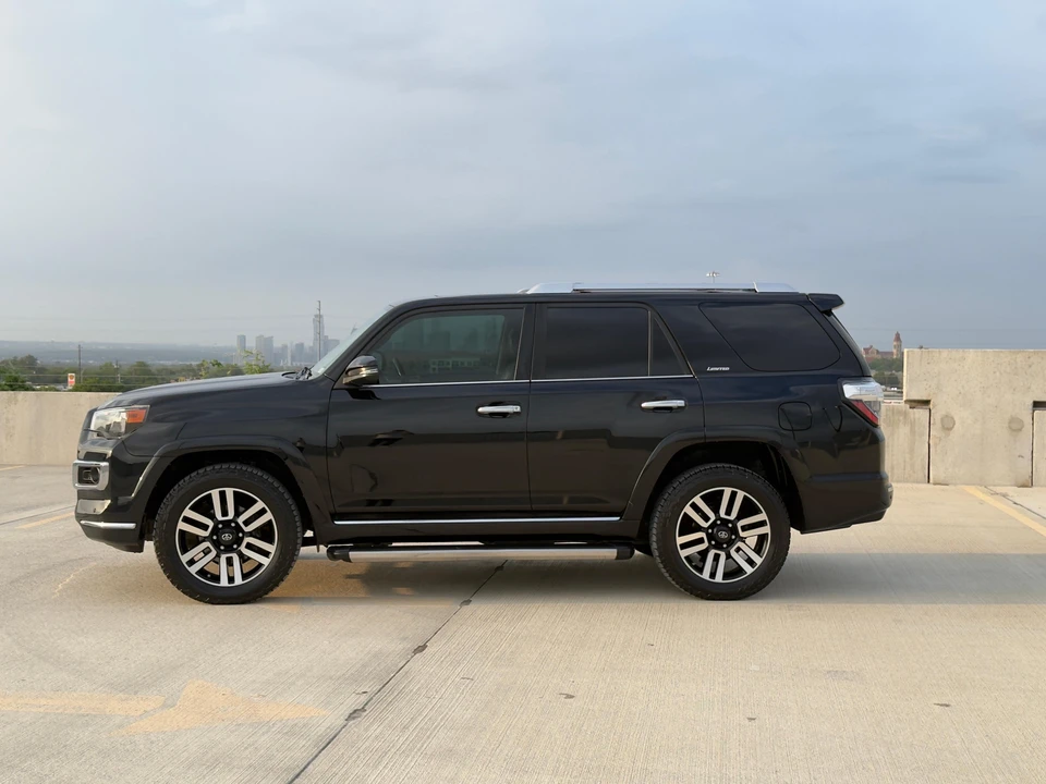 2018 Toyota 4Runner 5th Gen - Image 13 of 31