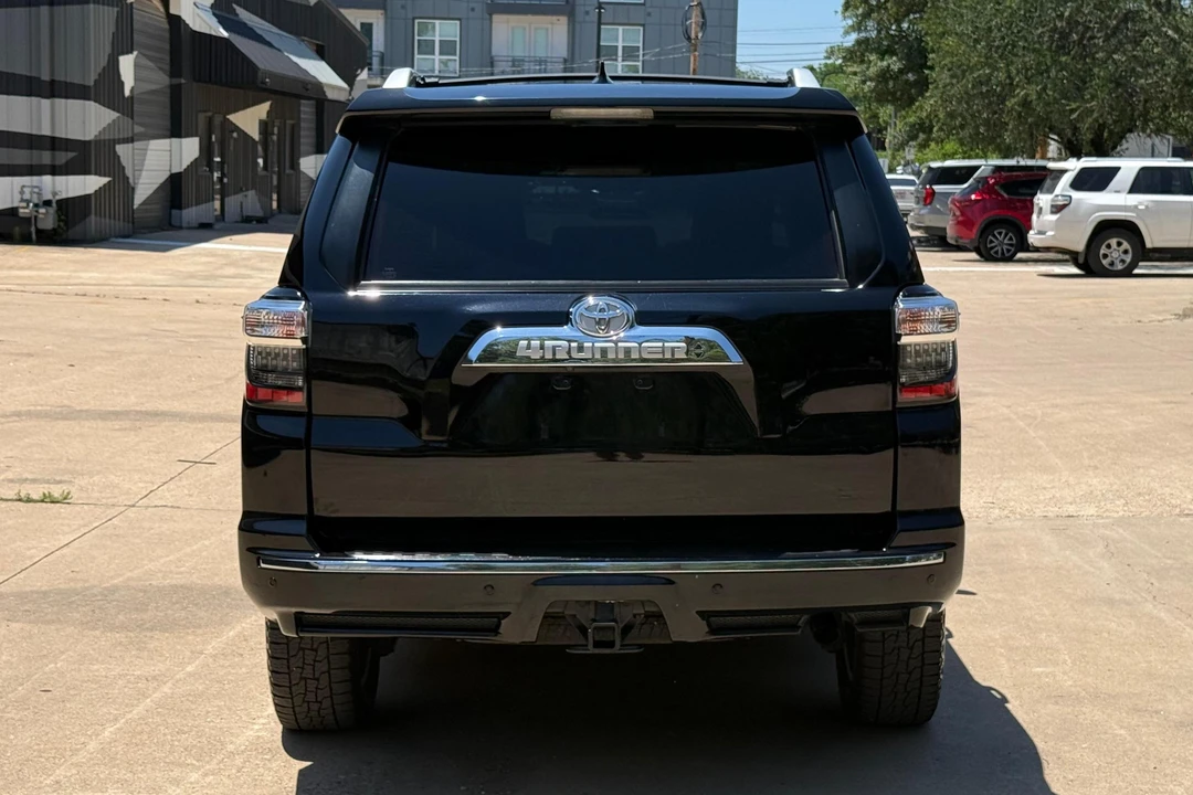 2018 Toyota 4Runner 5th Gen - Image 5 of 31