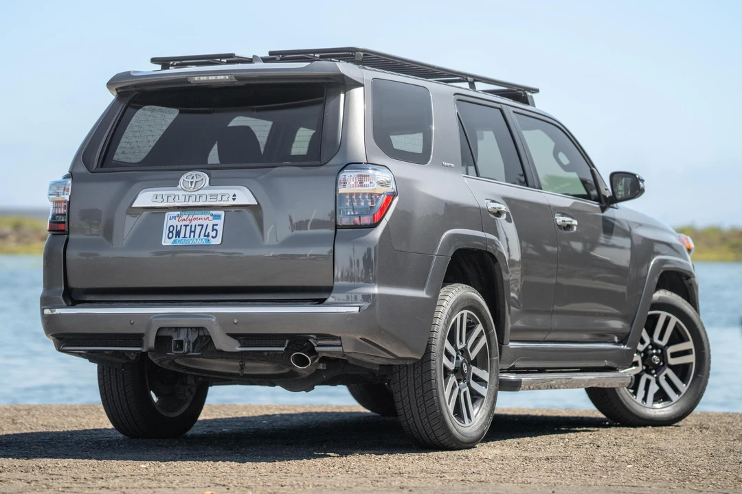 2018 Toyota 4Runner 5th Gen - Image 4 of 31