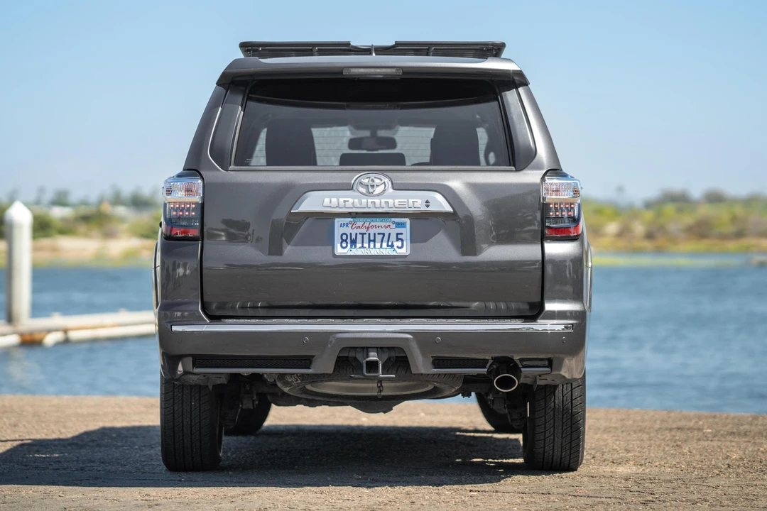 2018 Toyota 4Runner 5th Gen - Image 5 of 31