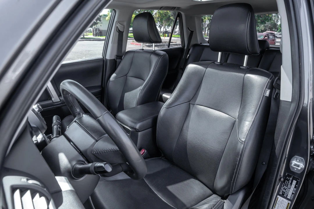 2018 Toyota 4Runner 5th Gen - Image 29 of 31