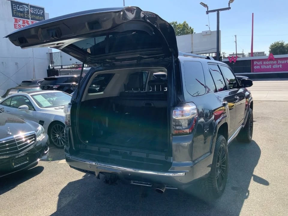 2018 Toyota 4Runner 5th Gen - Image 12 of 20
