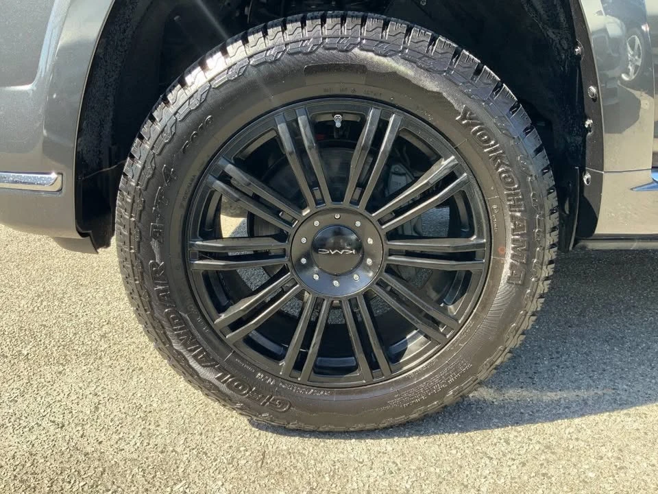 2018 Toyota 4Runner 5th Gen - Image 11 of 20