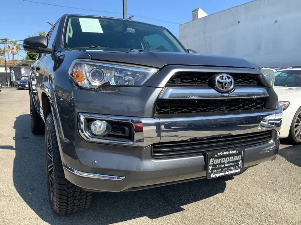 2018 Toyota 4Runner 5th Gen - Image 13 of 20