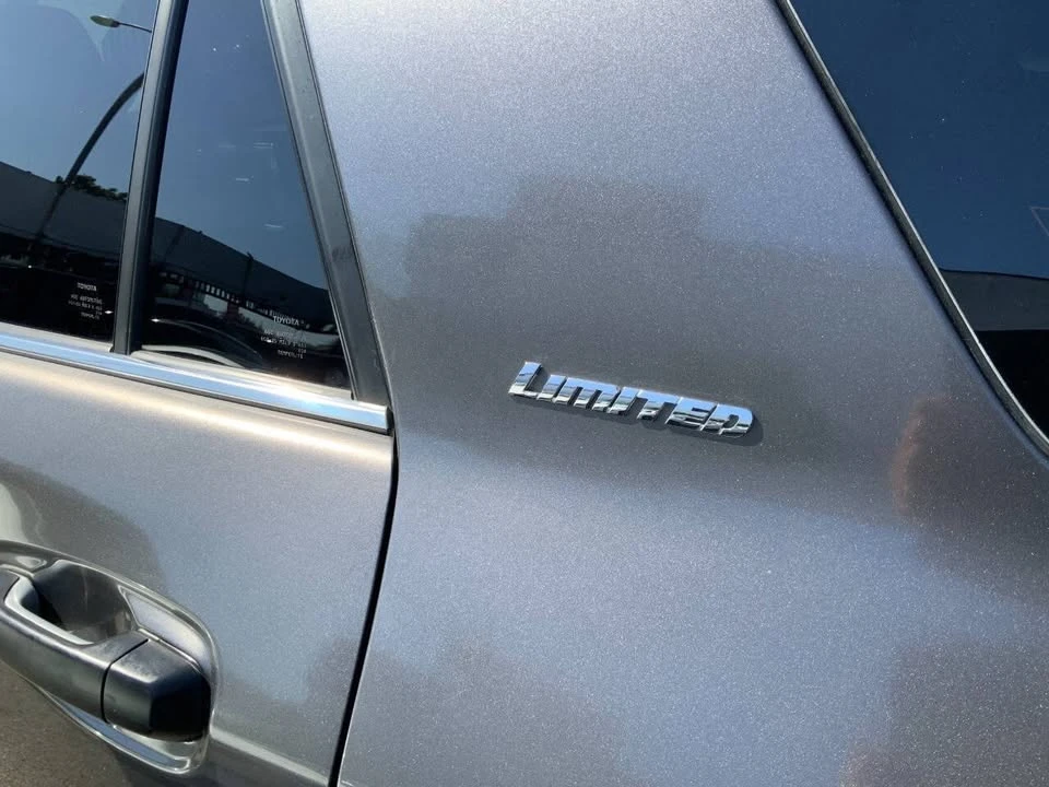 2018 Toyota 4Runner 5th Gen - Image 9 of 20