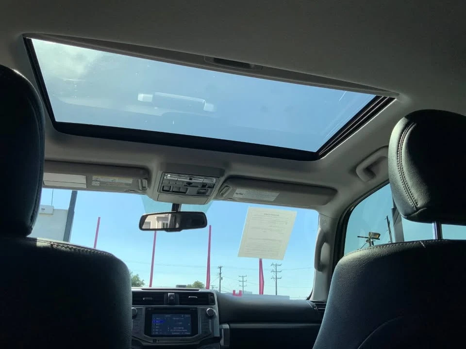 2018 Toyota 4Runner 5th Gen - Image 17 of 20