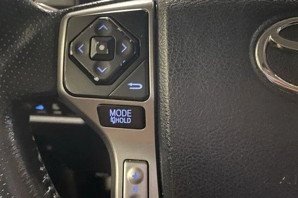 2018 Toyota 4Runner 5th Gen - Image 10 of 20