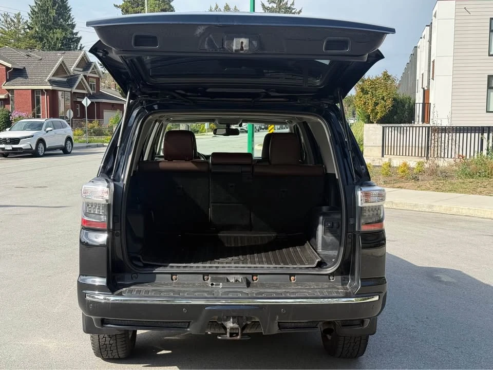 2018 Toyota 4Runner 5th Gen - Image 9 of 17