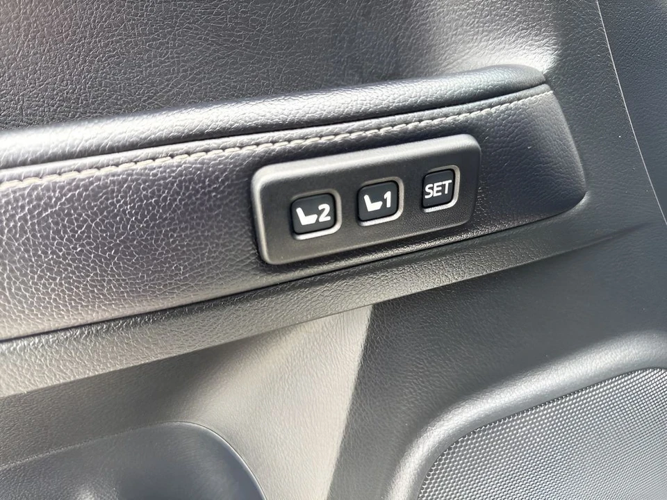2018 Toyota 4Runner 5th Gen - Image 11 of 12