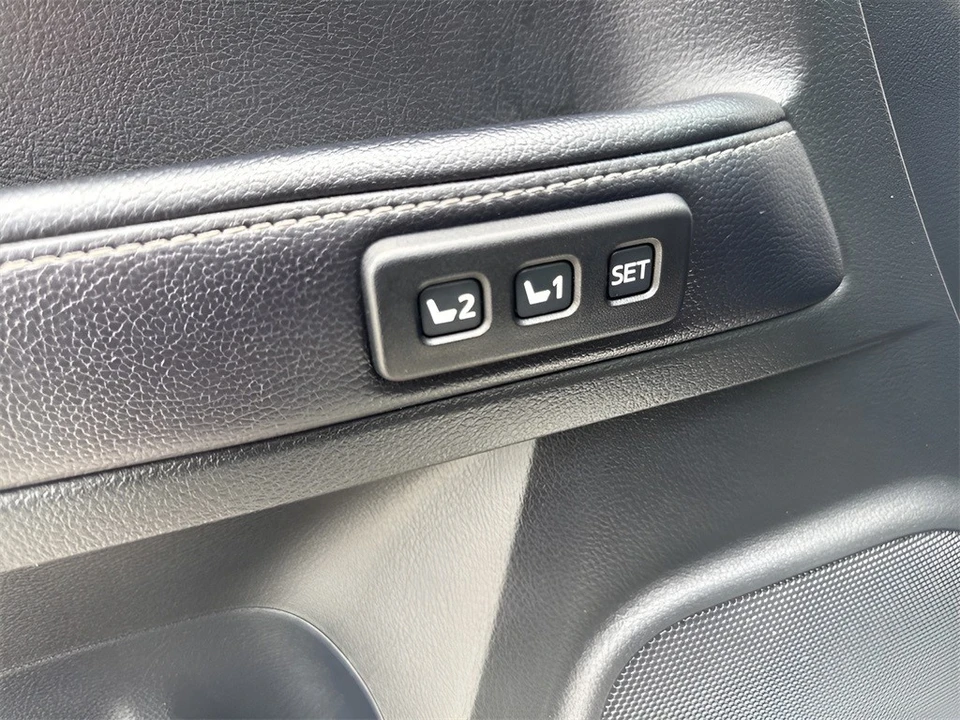 2018 Toyota 4Runner 5th Gen - Image 11 of 12