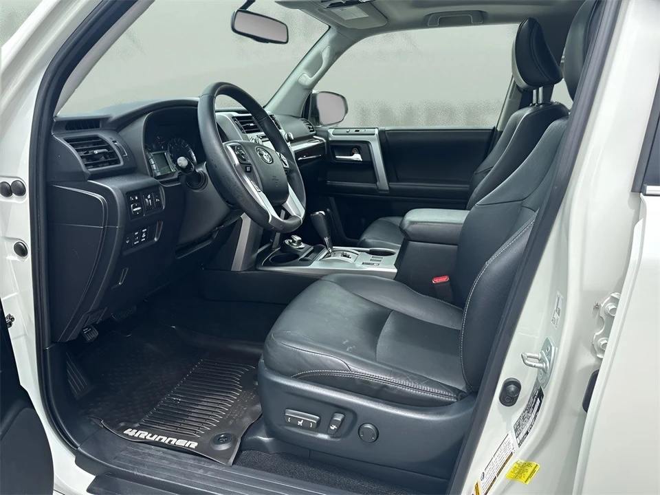 2018 Toyota 4Runner 5th Gen - Image 9 of 12