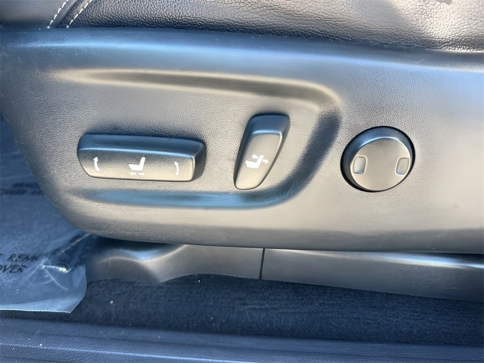 2018 Toyota 4Runner 5th Gen - Image 10 of 12