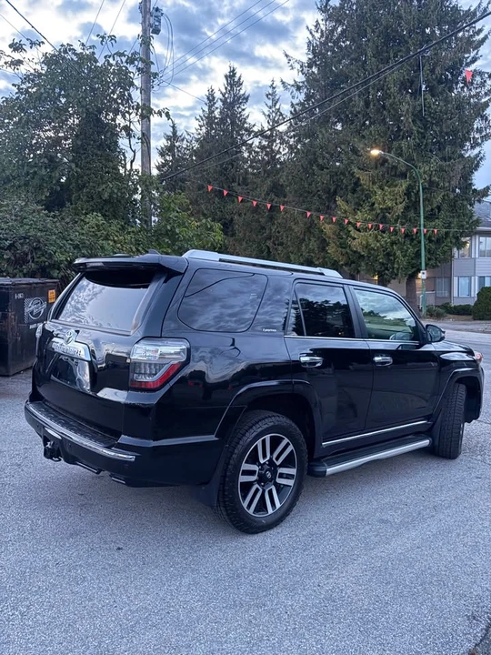 2018 Toyota 4Runner 5th Gen - Image 7 of 17