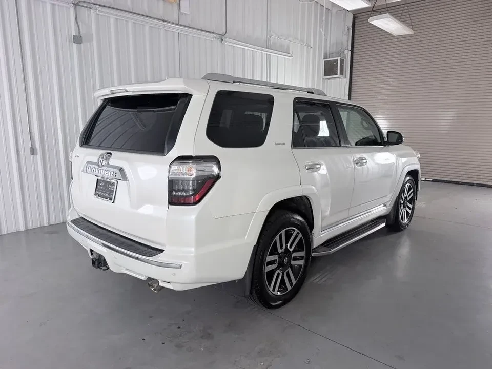 2018 Toyota 4Runner 5th Gen - Image 4 of 18