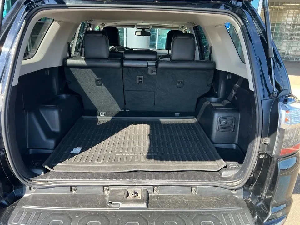 2018 Toyota 4Runner 5th Gen - Image 8 of 9