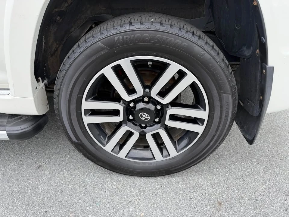 2018 Toyota 4Runner 5th Gen - Image 7 of 16