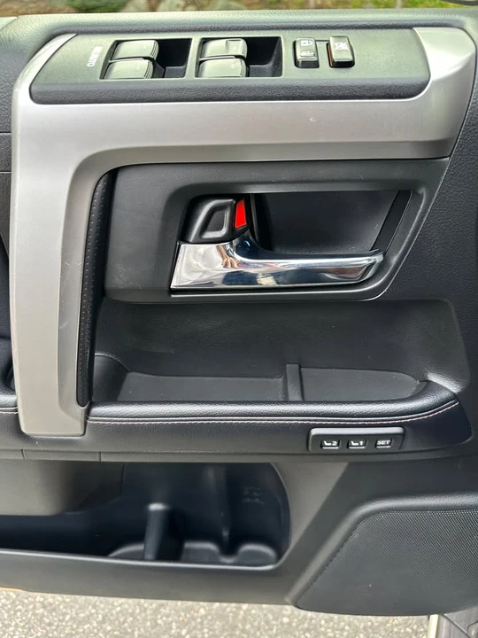 2018 Toyota 4Runner 5th Gen - Image 7 of 16