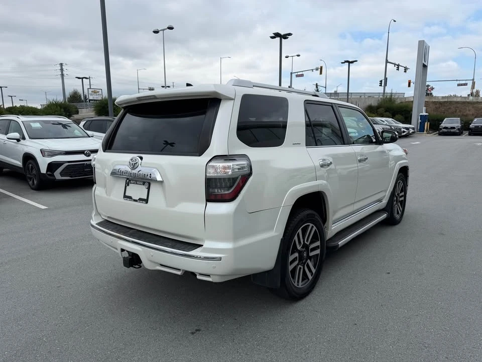 2018 Toyota 4Runner 5th Gen - Image 6 of 16