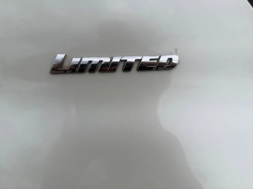2018 Toyota 4Runner 5th Gen - Image 7 of 8