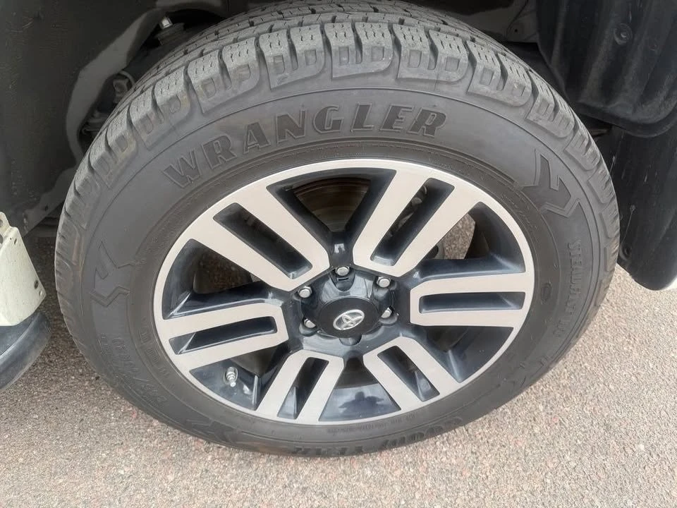 2018 Toyota 4Runner 5th Gen - Image 8 of 8