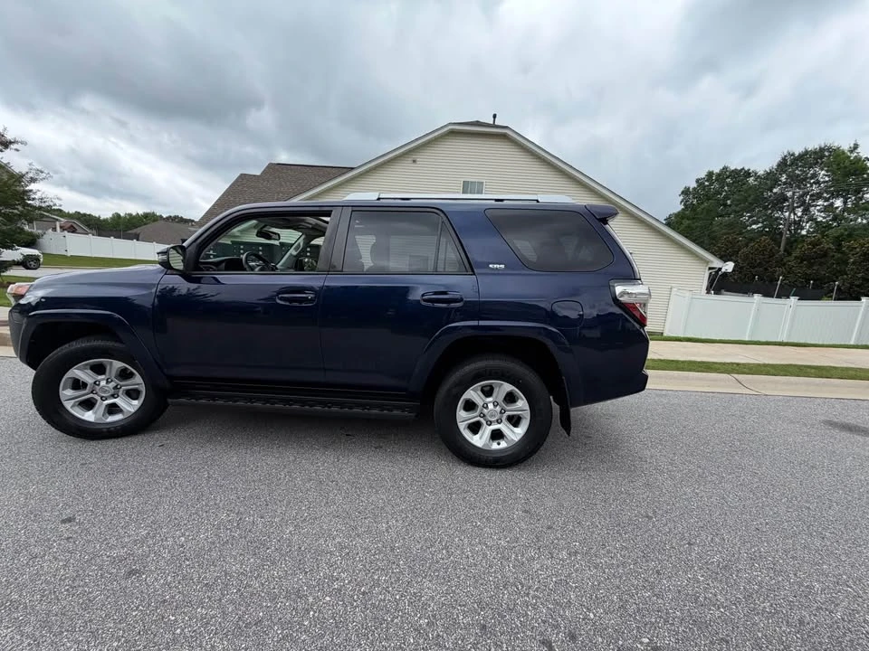 2018 Toyota 4Runner 5th Gen - Image 9 of 20