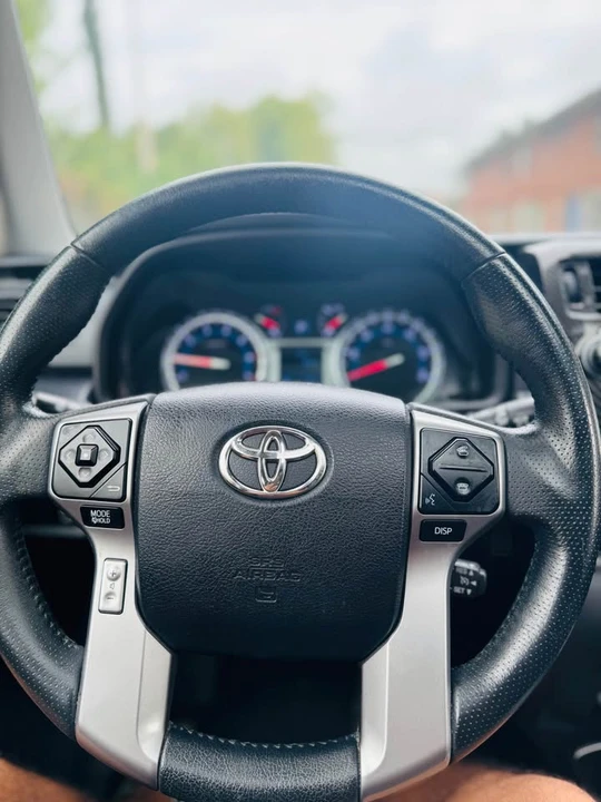 2018 Toyota 4Runner 5th Gen - Image 17 of 18