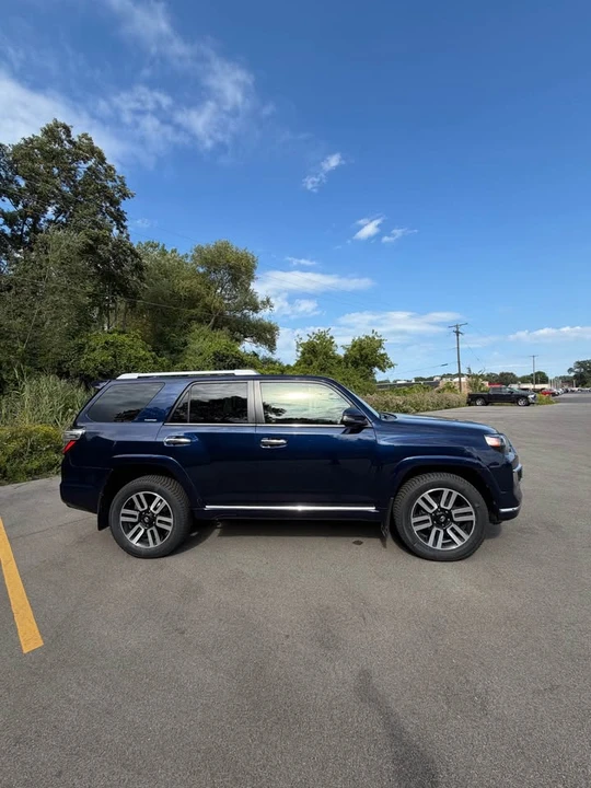 2018 Toyota 4Runner 5th Gen - Image 6 of 15