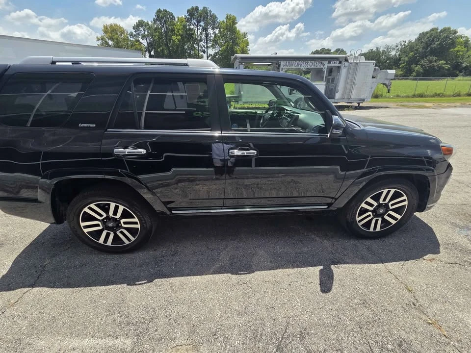 2018 Toyota 4Runner 5th Gen - Image 6 of 16