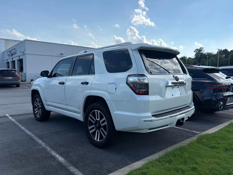 2018 Toyota 4Runner 5th Gen - Image 13 of 14