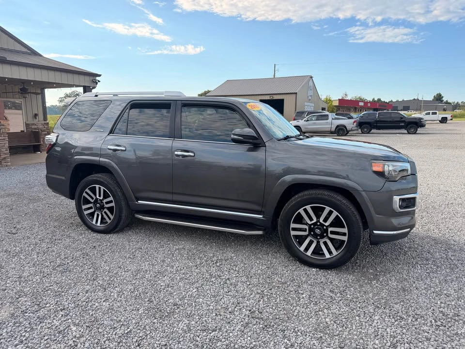 2018 Toyota 4Runner 5th Gen - Image 3 of 11