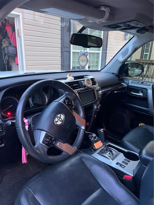 2018 Toyota 4Runner 5th Gen - Image 6 of 7