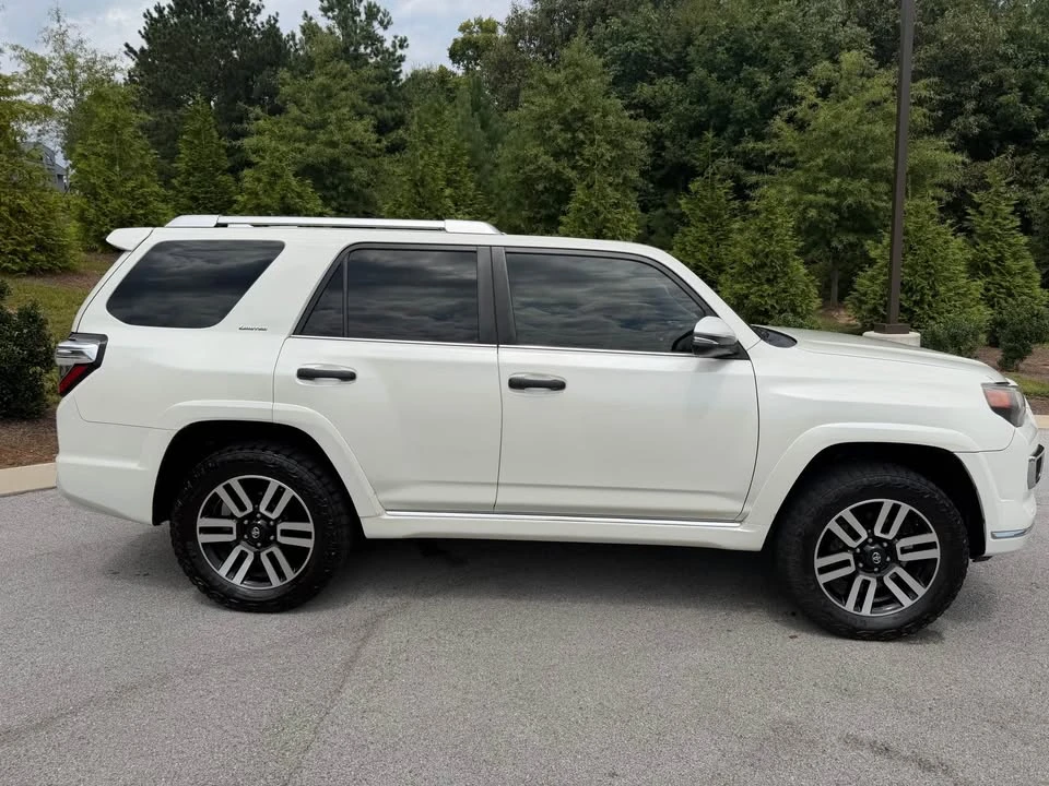 2018 Toyota 4Runner 5th Gen - Image 4 of 13