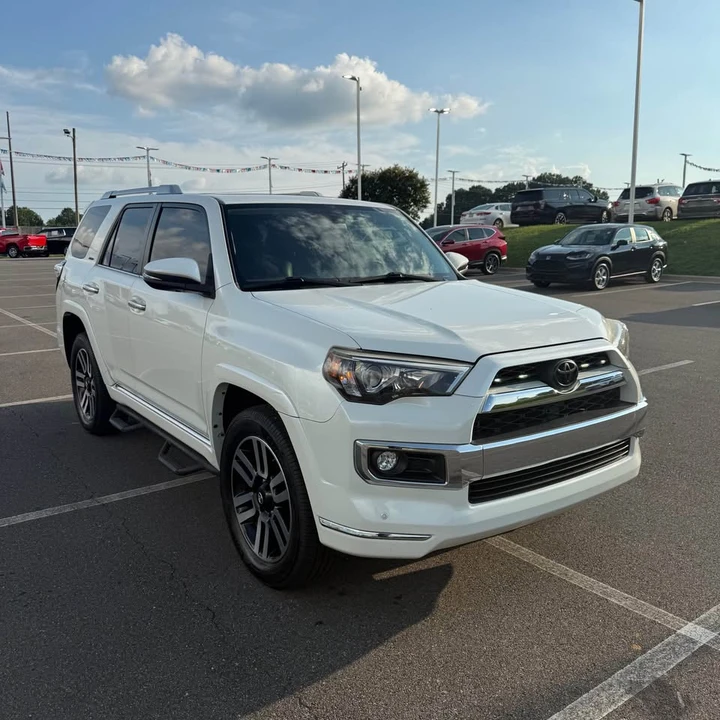 2018 Toyota 4Runner 5th Gen - Image 3 of 10