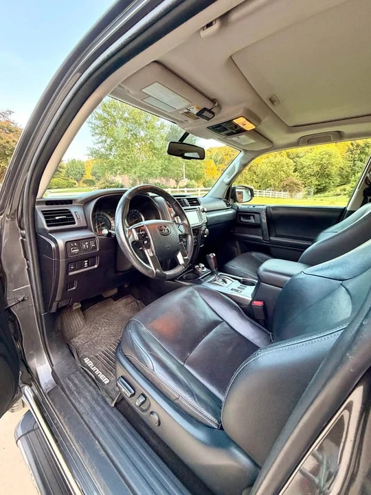 2018 Toyota 4Runner 5th Gen - Image 8 of 16