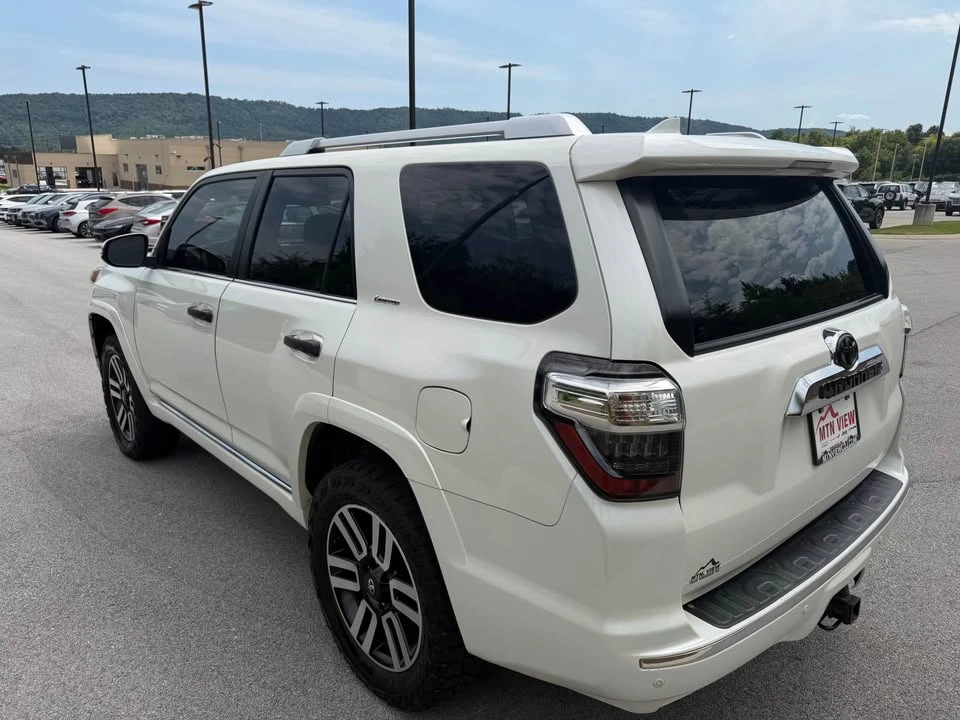 2018 Toyota 4Runner 5th Gen - Image 7 of 13