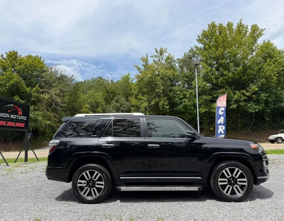 2018 Toyota 4Runner 5th Gen - Image 7 of 20