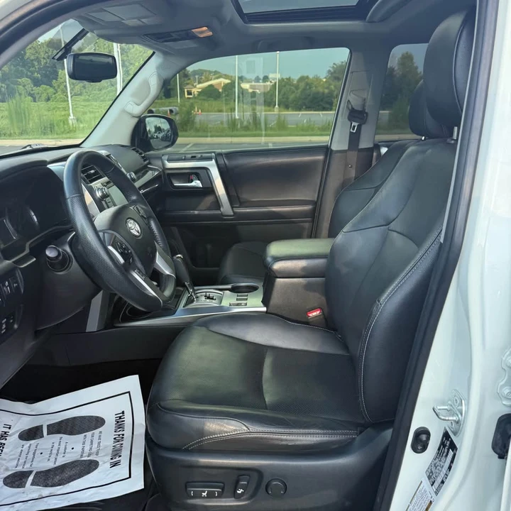 2018 Toyota 4Runner 5th Gen - Image 7 of 10