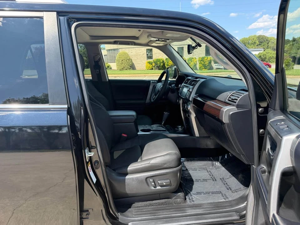 2018 Toyota 4Runner 5th Gen - Image 12 of 13