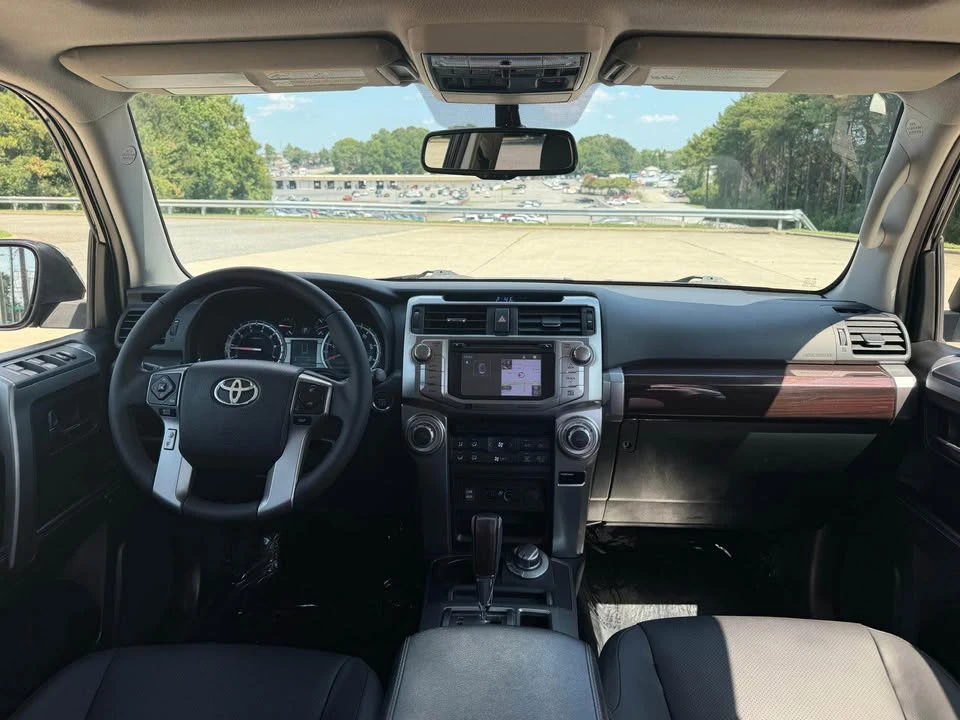 2018 Toyota 4Runner 5th Gen - Image 11 of 13