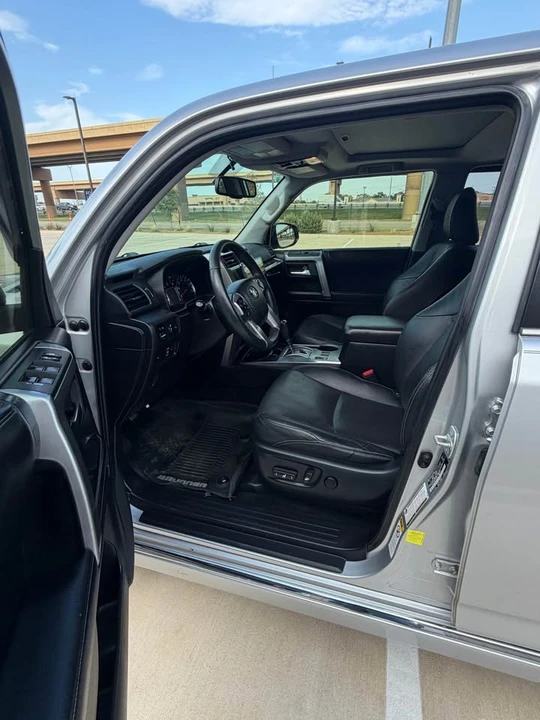2018 Toyota 4Runner 5th Gen - Image 6 of 12