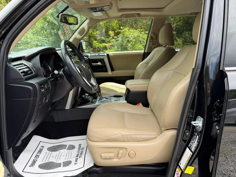 2018 Toyota 4Runner 5th Gen - Image 17 of 20