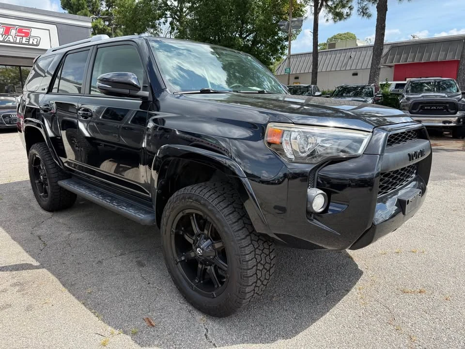 2018 Toyota 4Runner 5th Gen - Image 4 of 12