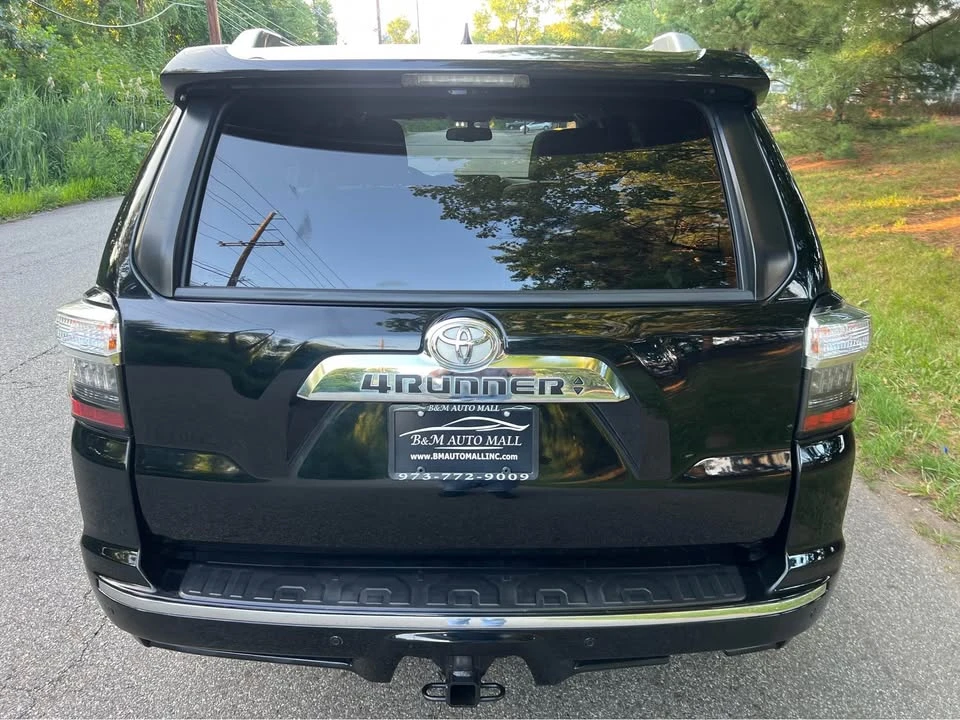 2018 Toyota 4Runner 5th Gen - Image 8 of 20