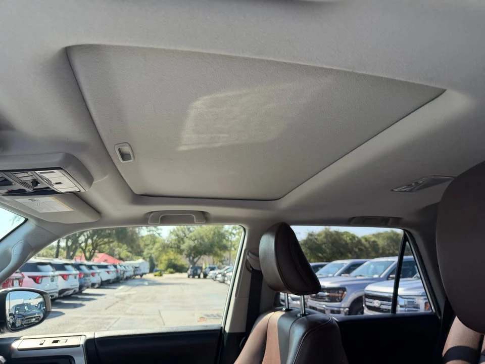 2018 Toyota 4Runner 5th Gen - Image 7 of 9