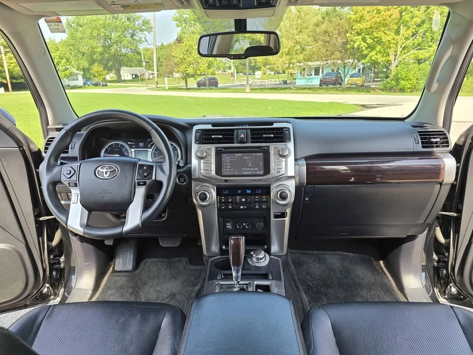 2018 Toyota 4Runner 5th Gen - Image 17 of 20