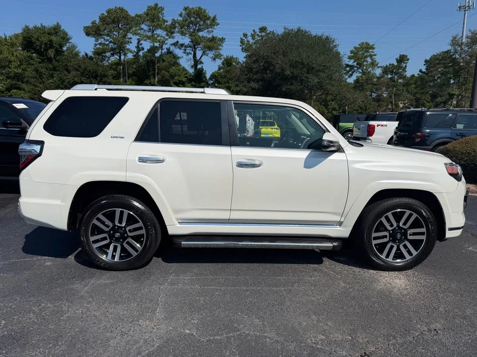2018 Toyota 4Runner 5th Gen - Image 5 of 9