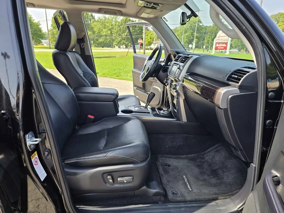 2018 Toyota 4Runner 5th Gen - Image 16 of 20