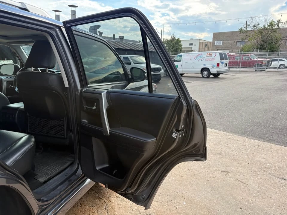 2018 Toyota 4Runner 5th Gen - Image 18 of 19