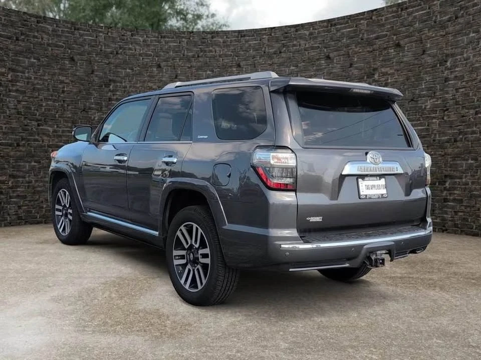 2018 Toyota 4Runner 5th Gen - Image 4 of 12